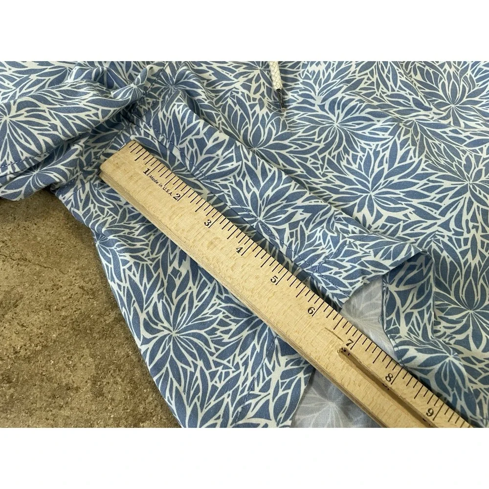 Faherty Swim Trunks Blue Floral Print Mens Sz M Recycled Stretch Board Shorts